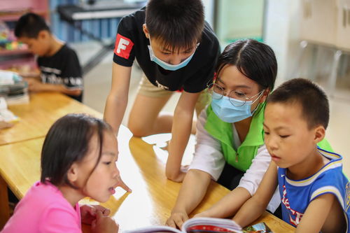 中国儿童成长网(互联网对孩子成长是利大还是弊大？)